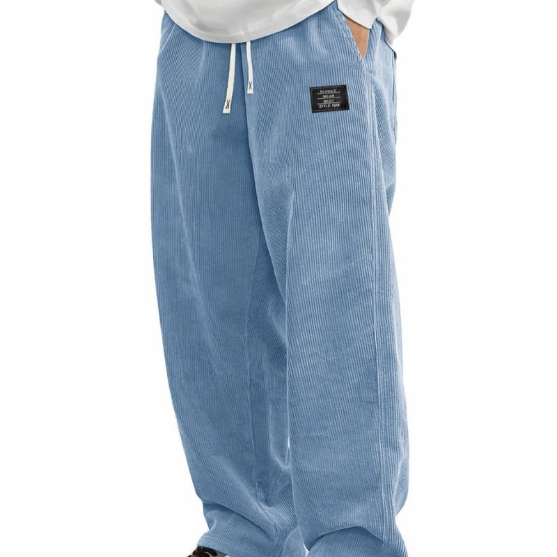 Pantaloni oversize da uomo