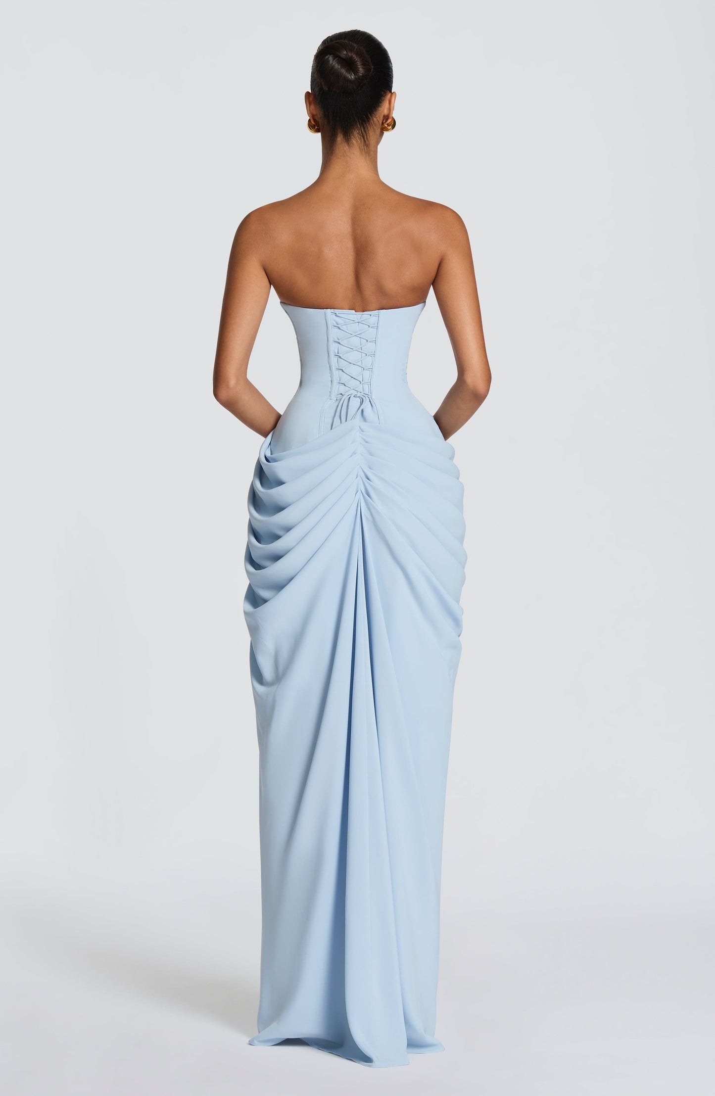 Abito Lauren™ | Eleganza scultorea che valorizza la tua silhouette