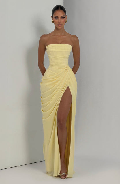 Abito Lauren™ | Eleganza scultorea che valorizza la tua silhouette