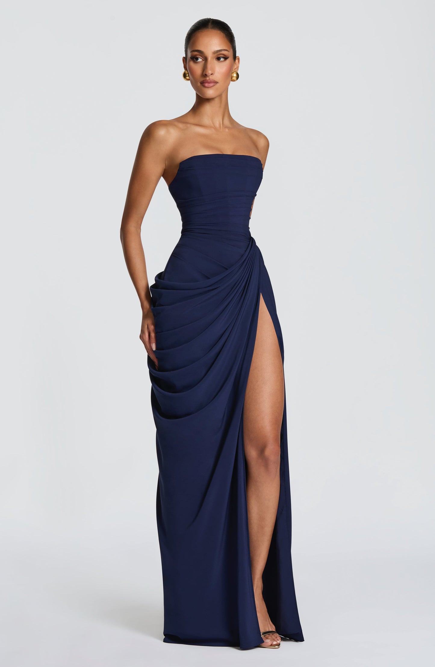 Abito Lauren™ | Eleganza scultorea che valorizza la tua silhouette