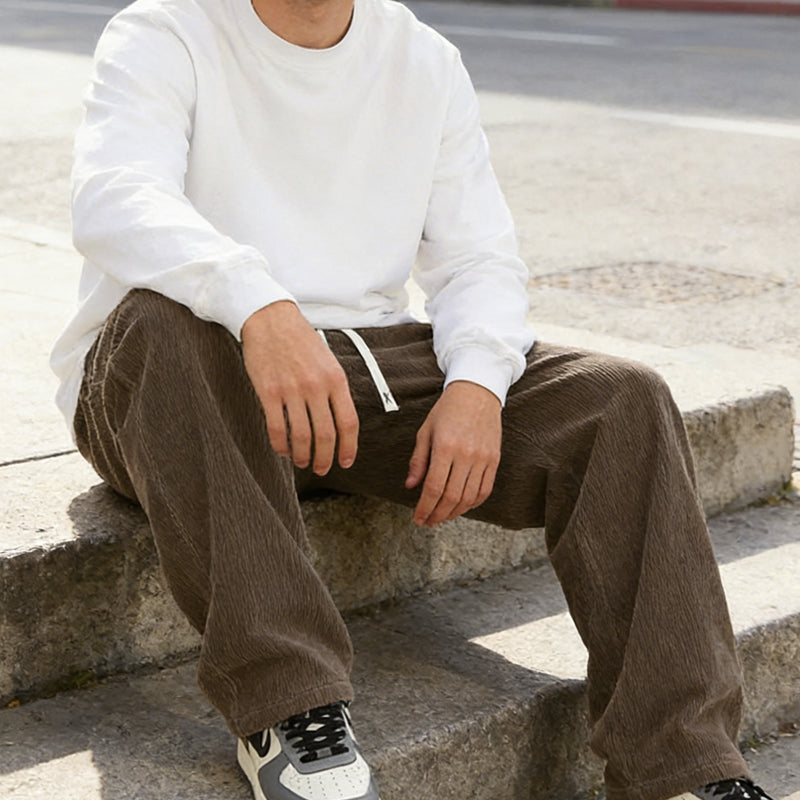Pantaloni oversize da uomo